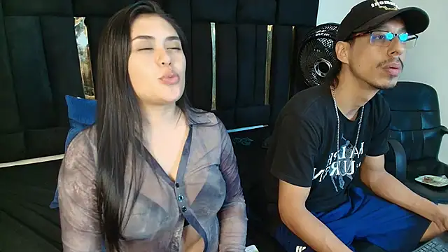 ThaisAdara24's cam snapshot