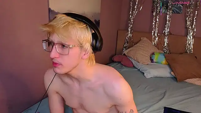 MarkusWilder live sex cam