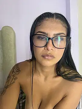 daphnevans's cam snapshot