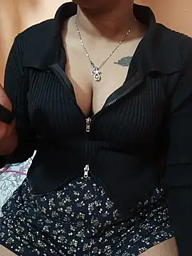 Kavya_Baby's cam snapshot