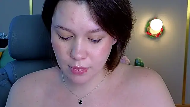 katy__moonj's cam snapshot