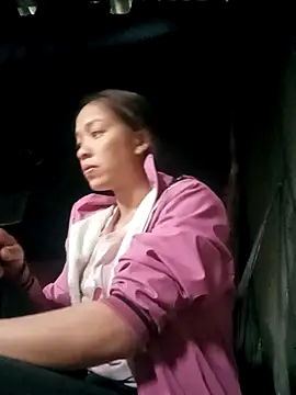 Andrea-688's cam snapshot