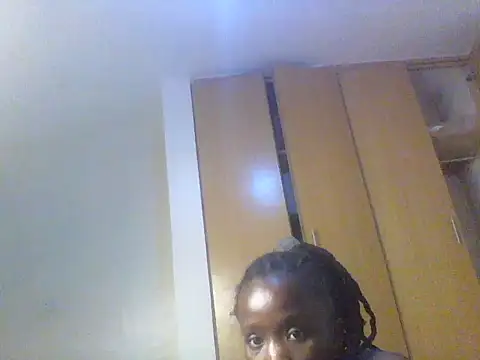 sexxieassy_hanaz's cam snapshot