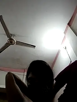 Puja-Rane's cam snapshot