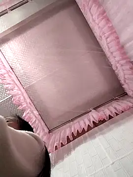 Feeling-hot's cam snapshot