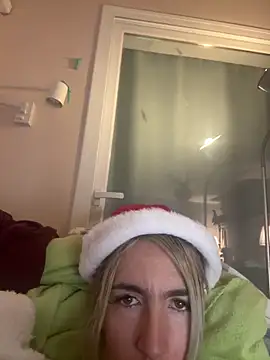 BarbieBlondieGirl's cam snapshot