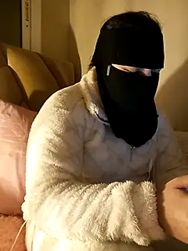 LONA-_-'s cam snapshot