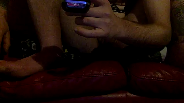 Damn_bro23 live sex cam