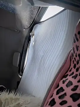 MeekyRich's cam snapshot