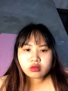 dovia-ba's cam snapshot