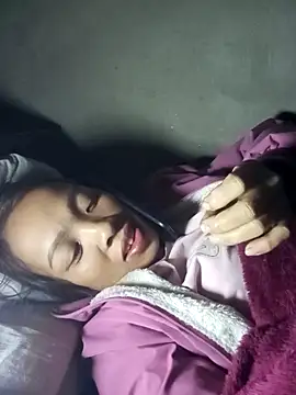 Andrea-688's cam snapshot