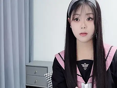 smalldaisy's cam snapshot