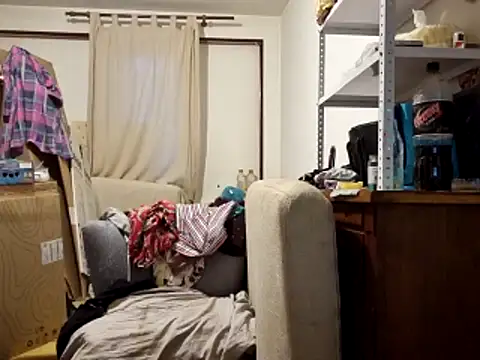 Samantha_Squirt@xh live sex cam