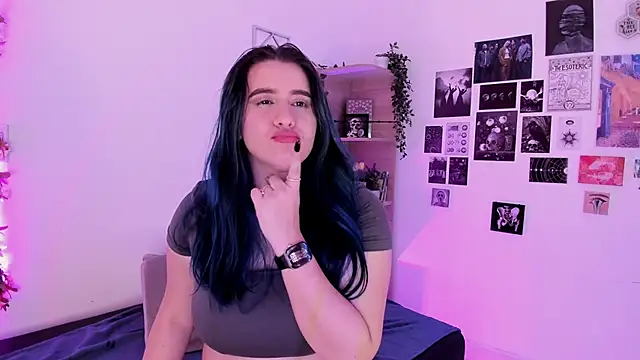 Lana_Herondale live sex cam