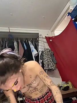 ittybittymeryssa live sex cam