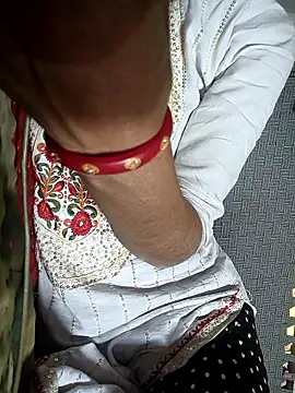 LOVELYKAJALBHABHI's cam snapshot