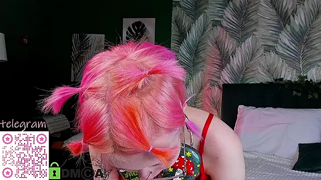 CarolineRichter live sex cam