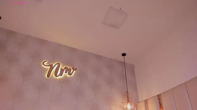 Nicolemorelli2's cam snapshot