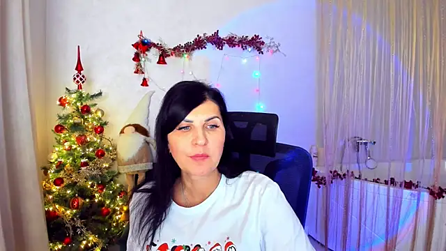 Moon_Veloure1's cam snapshot