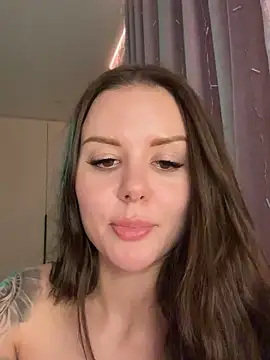 Alina_Vibe_Me's cam snapshot