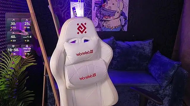 molly_crystal's cam snapshot