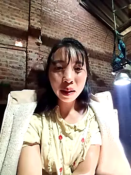 emaame68's cam snapshot