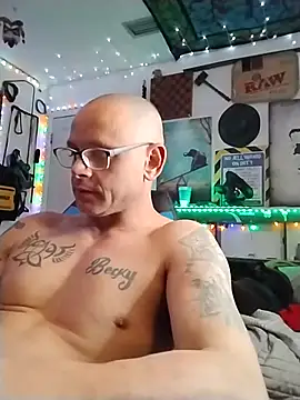 Buffshagswell live sex cam