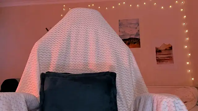 Britney_Ross's cam snapshot