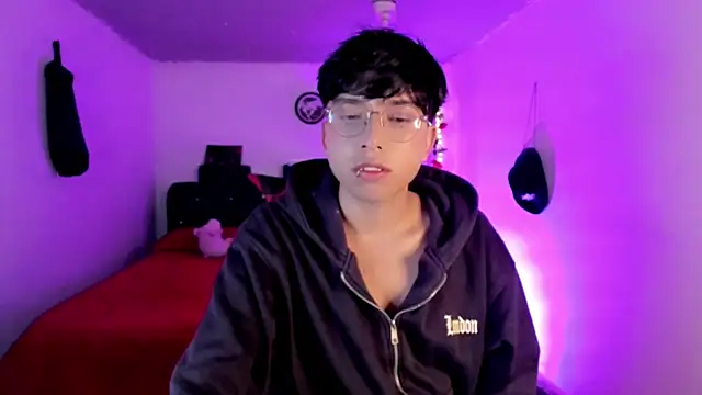 AnggelONfiree live sex cam