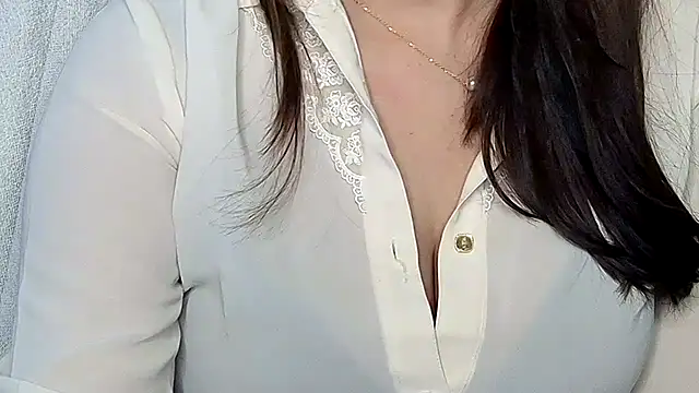 Naina_For_You live sex cam