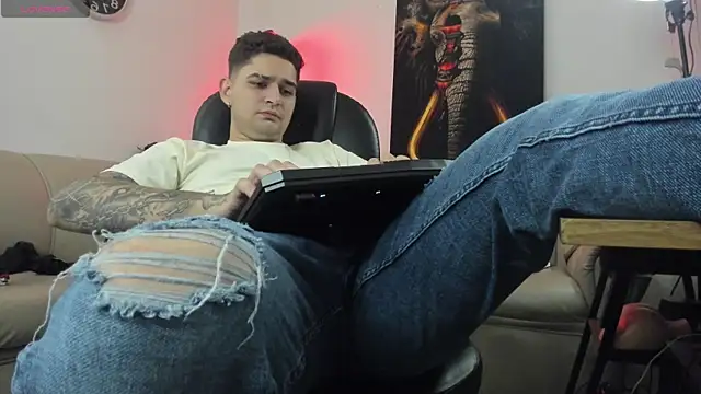 Nicolas_Fellener live sex cam