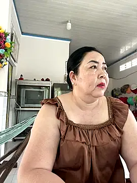 Alinat_'s cam snapshot