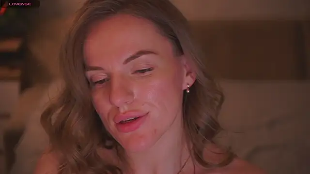 Vanille_Mystery's cam snapshot