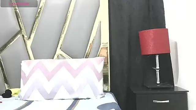 kangomez19's cam snapshot