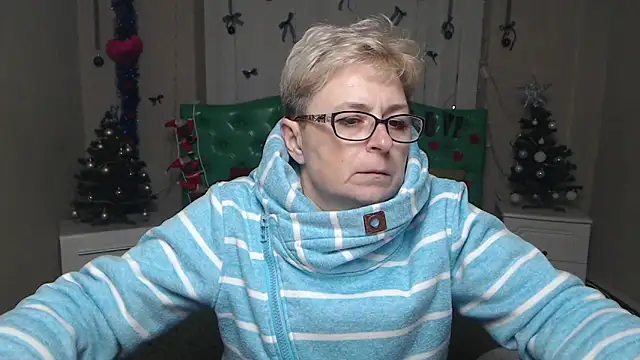 EmiliaGree's cam snapshot