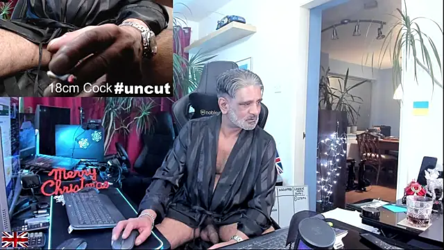 OnlineBossUK live sex cam