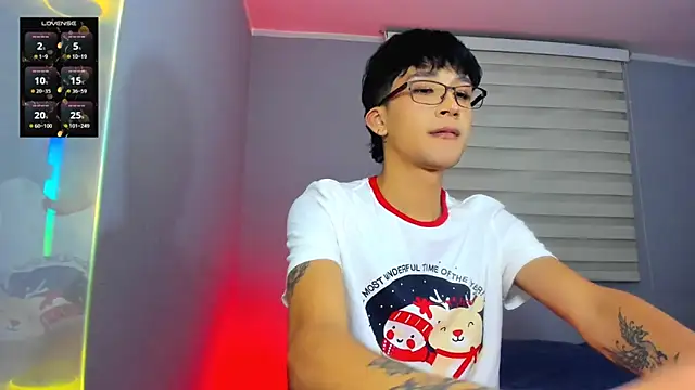 tom_Howard live sex cam