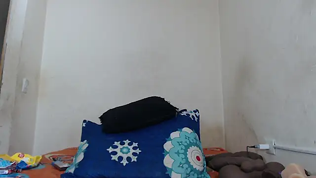 Britanylee_01x's cam snapshot