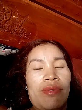 nangmo's cam snapshot