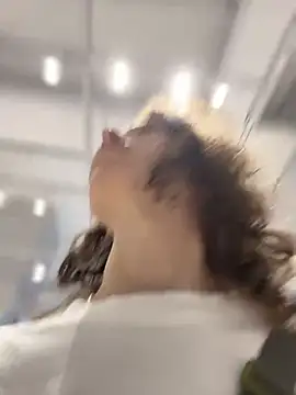 RinaMood's cam snapshot