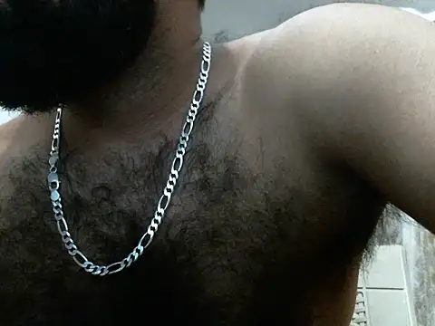 indianhairybull's cam snapshot