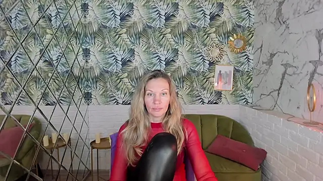 NancyGrace live sex cam