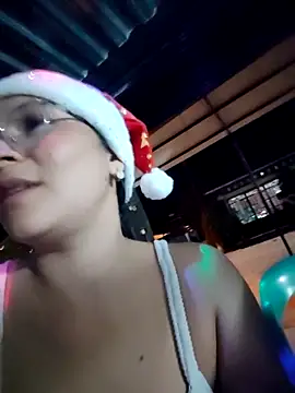 Lily-o's cam snapshot