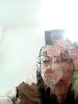 bri_ali's cam snapshot