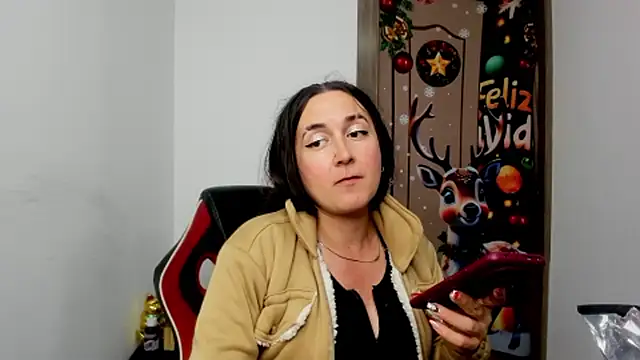 Sweet-Suck69 live sex cam