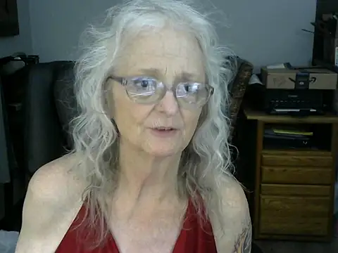 JoleneDelacroix live sex cam