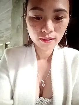 ngaytho004 live sex cam