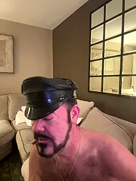 NYCLeatherBoi live sex cam