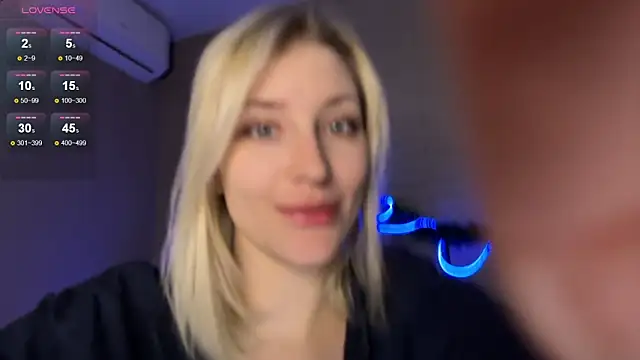 alexa_novak's cam snapshot