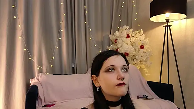 ReydiObscura's cam snapshot